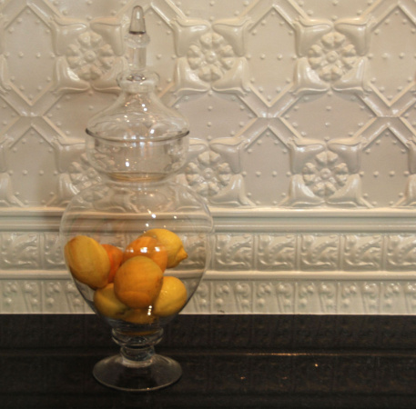 acorns fruit urn 1649209423