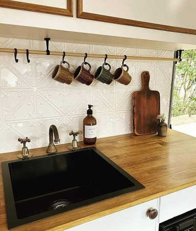 apm crystal white caravan splashback opt