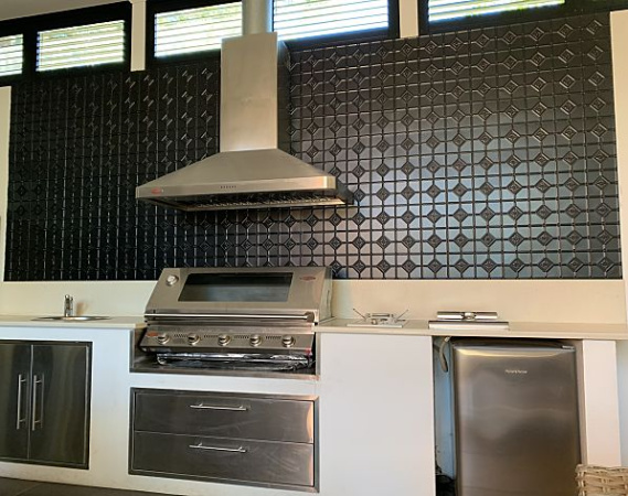 apm heysen black bbq 10 opt