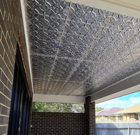 apm_stepney_verandah_raw_rsz