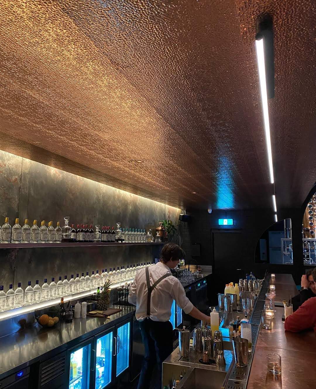 NAUGHT DISTILLERY Cocktail Bar